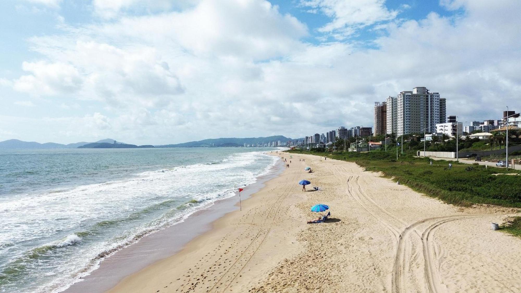 Apartamento 150M Da Praia Em Um Fantastico Edificio Em Balneario Piçarras Exterior foto